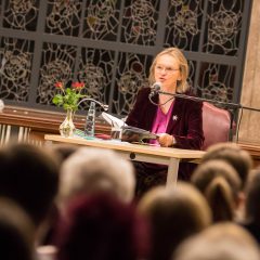 Elke Heidenreich begeistert bei Benefiz-Lesung