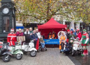 Die HAZ-Weihnachtshilfe startet in die neue Saison: Lions Club verkauft am Kröpcke Kulinarisches