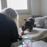 Diagnose Brustkrebs: Wie die Krankheit einer vierfachen Mutter die ganze Familie belastet